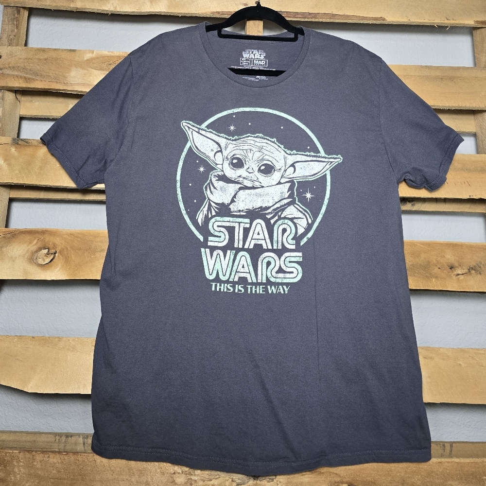 Star Wars Baby Yoda t-shirt Size XL Color:Gray